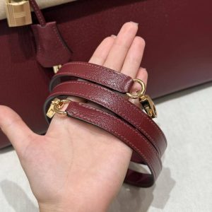 Hermes Kelly 32 Bag Handmade In Chèvre Calfskin Leather Gold Hardware 55 Rouge H - Image 4