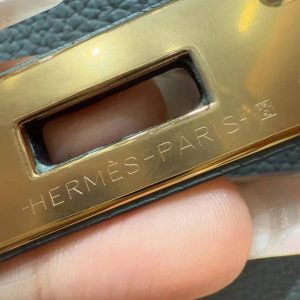 Hermes Kelly 32 Bag Handmade In Togo Calfskin Leather Gold Hardware 7G Ciel - Image 14