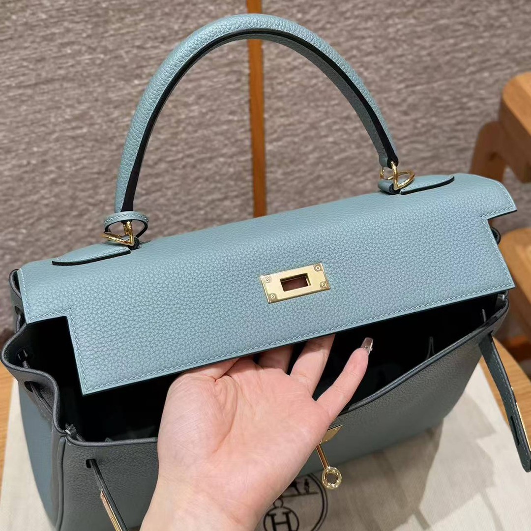 Hermes Kelly 32 Bag Handmade In Togo Calfskin Leather Gold Hardware 7G Ciel - Image 9