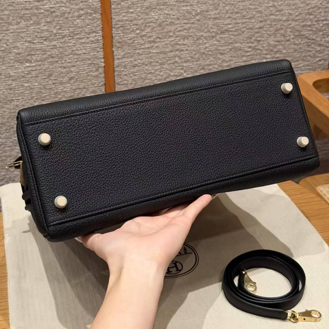 Hermes Kelly 32 Bag Handmade In Togo Calfskin Leather Gold Hardware 89 Noir - Image 21