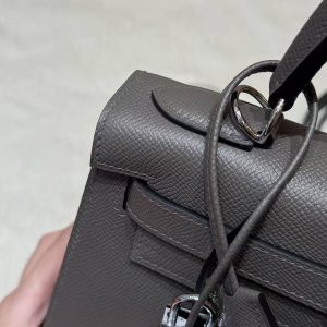 Hermes Kelly 32 Bag Handmade In Epsom Calfskin Leather Silver Hardware 8F Etain - Image 4