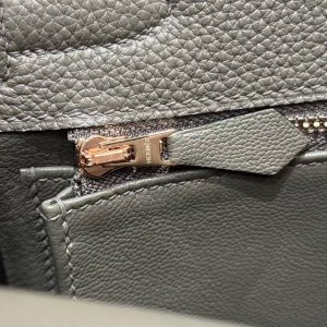 Hermes Kelly 32 Bag Handmade In Togo Calfskin Leather Rose Gold Hardware 8F Etain - Image 12