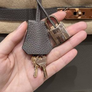 Hermes Kelly 32 Bag Handmade In Togo Calfskin Leather Rose Gold Hardware 8F Etain - Image 6