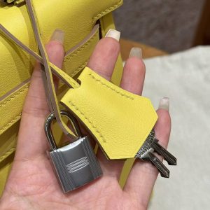 Hermes Kelly 32 Bag Handmade In Swift Calfskin Leather Silver Hardware 9R Lime - Image 8
