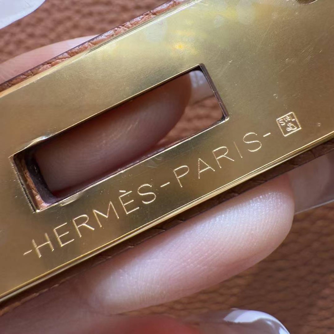 Hermes Kelly 35 Bag Handmade In Togo Calfskin Leather Gold Hardware 37 Gold - Image 9