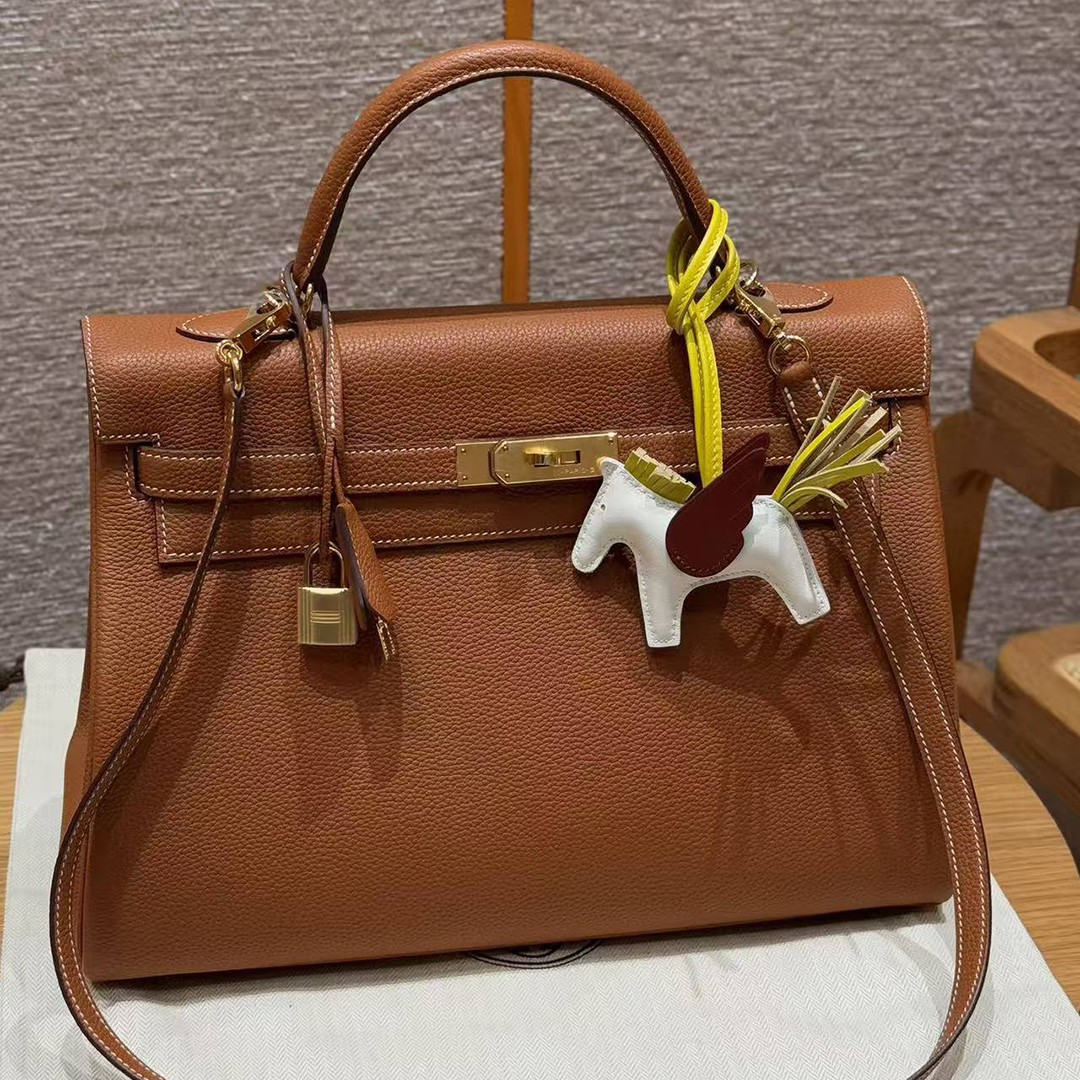 Hermes Kelly 35 Bag Handmade In Togo Calfskin Leather Gold Hardware 37 Gold