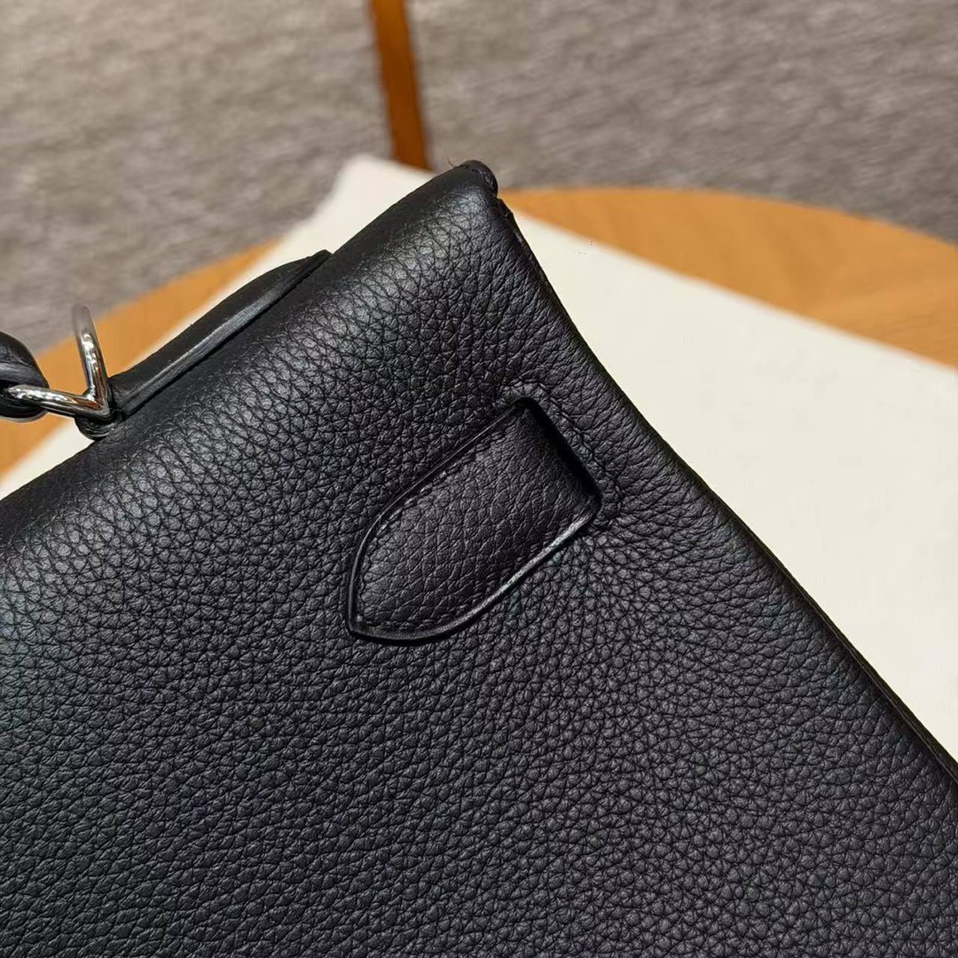 Hermes Kelly 40 Bag Handmade In Togo Calfskin Leather Silver Hardware 89 Noir - Image 5