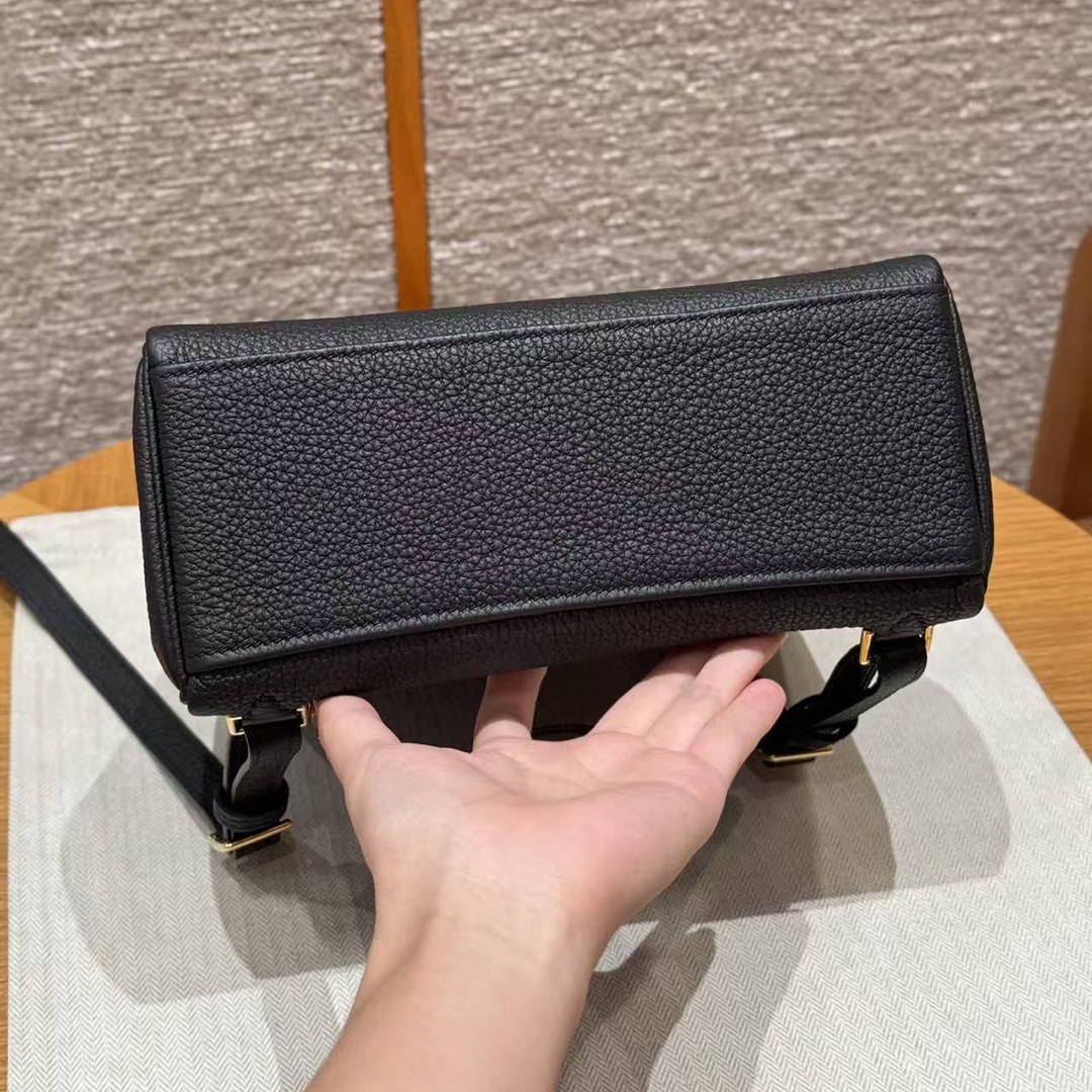 Hermes Kelly Ado Backpack Handmade In Togo Calfskin Leather Gold Hardware 89 Noir - Image 13
