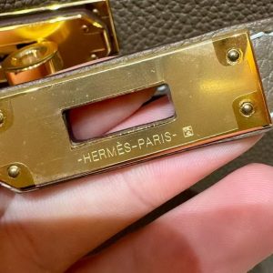 Hermes Kelly Ado Backpack Handmade In Togo Calfskin Leather Gold Hardware ck18 Etoupe - Image 8