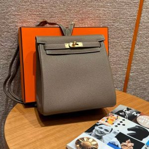 Hermes Kelly Ado Backpack Handmade In Togo Calfskin Leather Gold Hardware ck18 Etoupe - Image 7