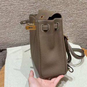 Hermes Kelly Ado Backpack Handmade In Togo Calfskin Leather Gold Hardware ck18 Etoupe - Image 4
