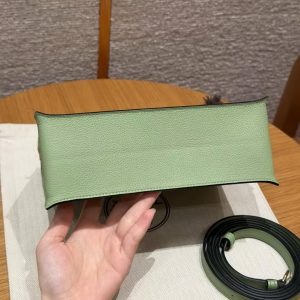 Hermes Kelly Danse 22 Bag Handmade In Evercolor Calfskin Leather Gold Hardware 3i Vert Criquent - Image 18