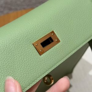 Hermes Kelly Danse 22 Bag Handmade In Evercolor Calfskin Leather Gold Hardware 3i Vert Criquent - Image 12