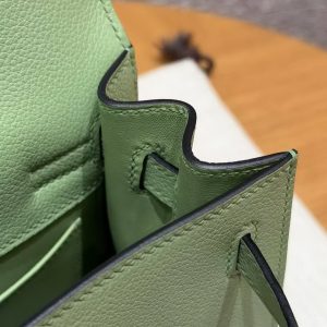 Hermes Kelly Danse 22 Bag Handmade In Evercolor Calfskin Leather Gold Hardware 3i Vert Criquent - Image 11