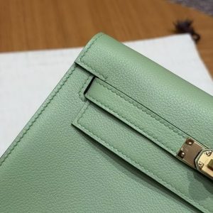 Hermes Kelly Danse 22 Bag Handmade In Evercolor Calfskin Leather Gold Hardware 3i Vert Criquent - Image 7