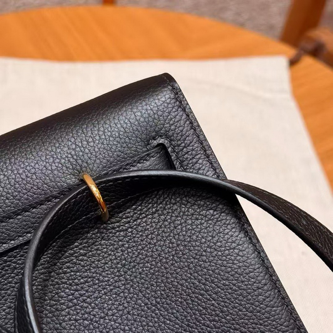 Hermes Kelly Danse 22 Bag Handmade In Evercolor Calfskin Leather Gold Hardware 89 Noir - Image 4