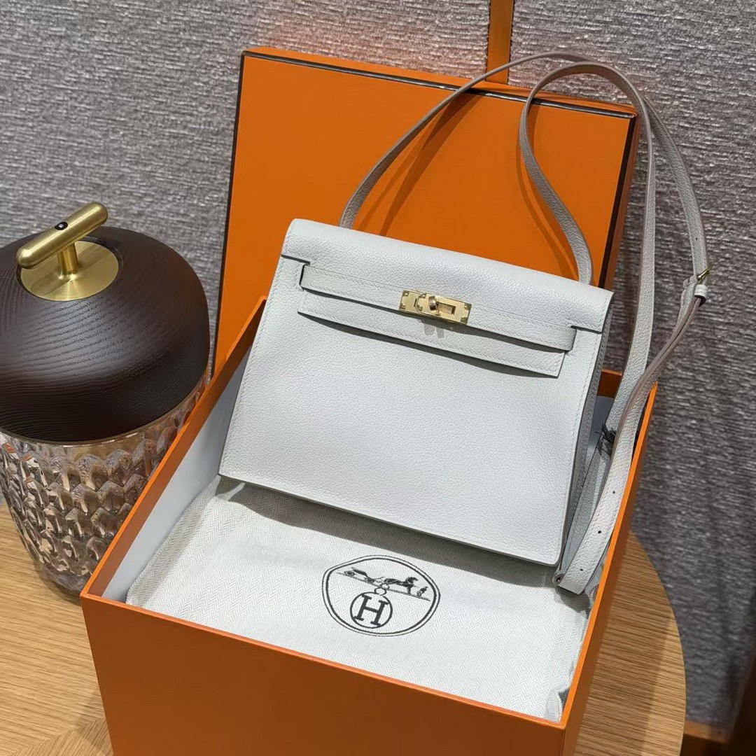 Hermes Kelly Danse 22 Bag Handmade In Evercolor Calfskin Leather Gold Hardware 8L Beton - Image 12