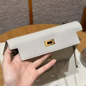Hermes Kelly Danse 22 Bag Handmade In Evercolor Calfskin Leather Gold Hardware 8L Beton - Image 11