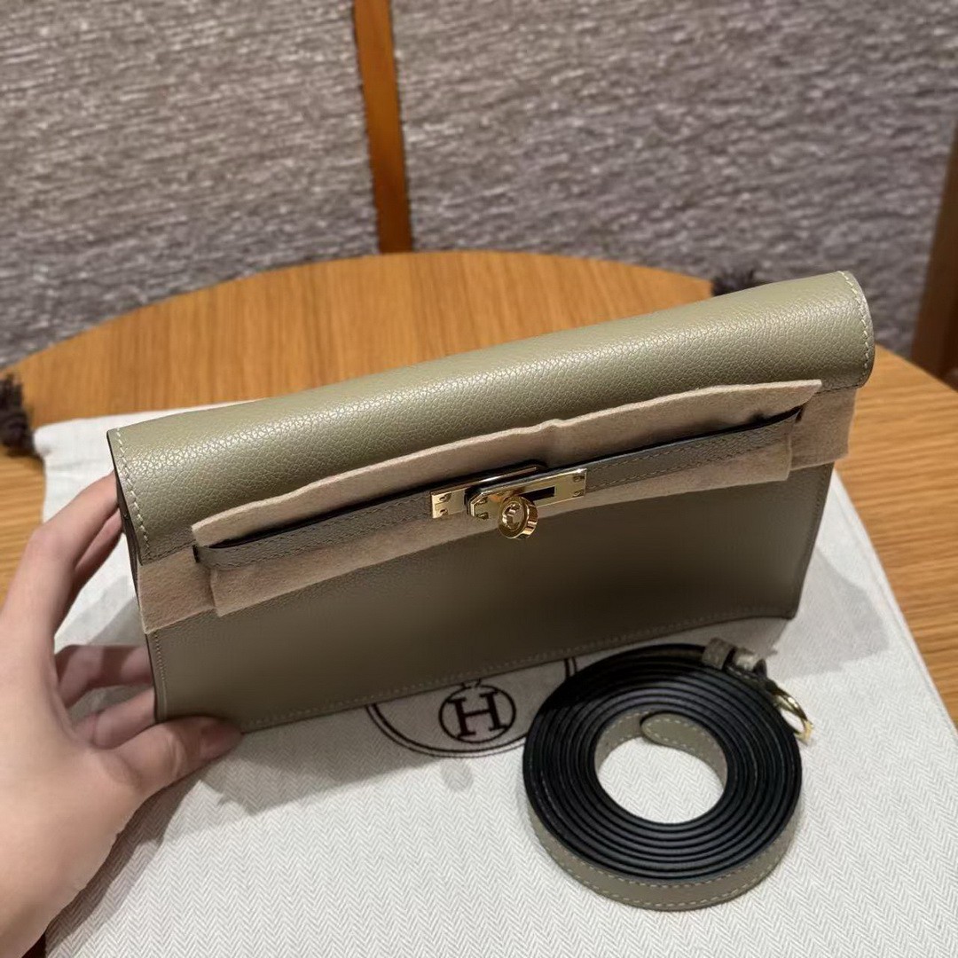 Hermes Kelly Danse 22 Bag Handmade In Evercolor Calfskin Leather Gold Hardware 8Q Beige Marfa - Image 13