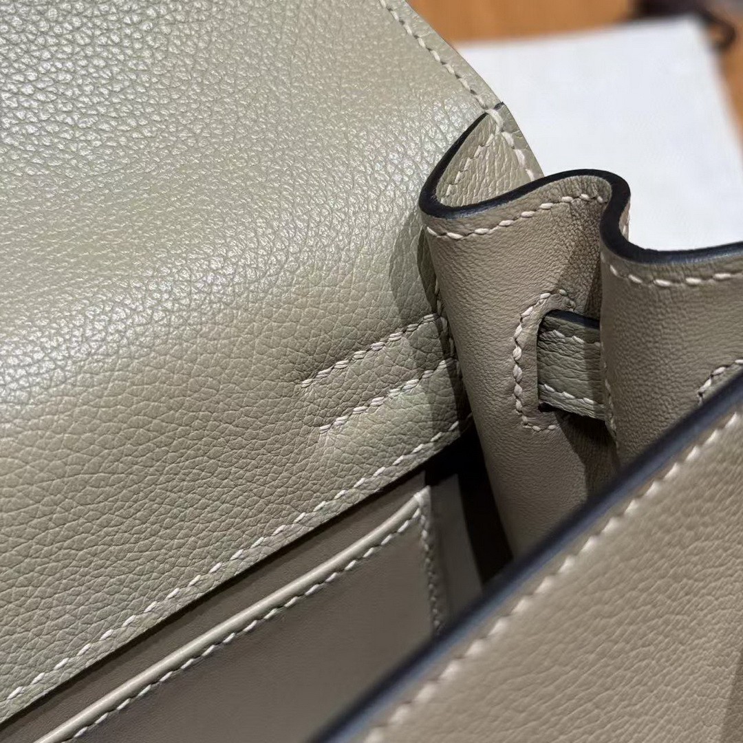 Hermes Kelly Danse 22 Bag Handmade In Evercolor Calfskin Leather Gold Hardware 8Q Beige Marfa - Image 4