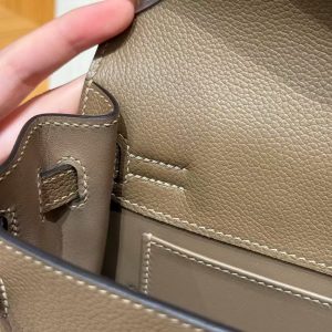 Hermes Kelly Danse 22 Bag Handmade In Evercolor Calfskin Leather Gold Hardware D0 Beige de Weimar - Image 12