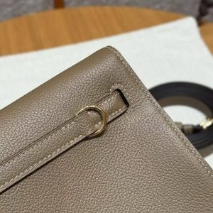 Hermes Kelly Danse 22 Bag Handmade In Evercolor Calfskin Leather Gold Hardware D0 Beige de Weimar - Image 8