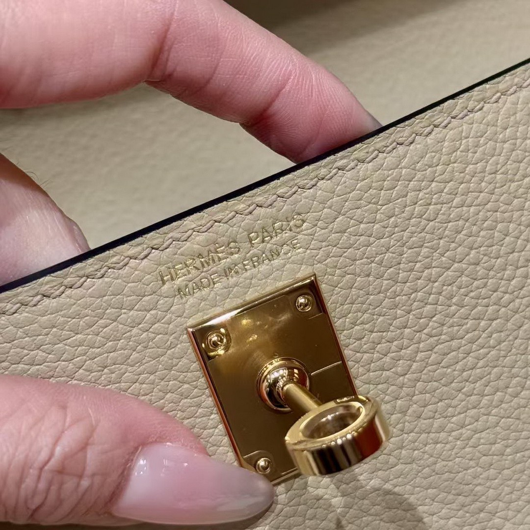 Hermes Kelly Danse 22 Bag Handmade In Evercolor Calfskin Leather Gold Hardware S2 Trench - Image 18