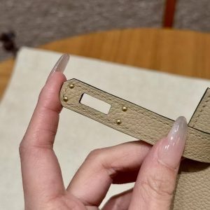 Hermes Kelly Danse 22 Bag Handmade In Evercolor Calfskin Leather Gold Hardware S2 Trench - Image 13