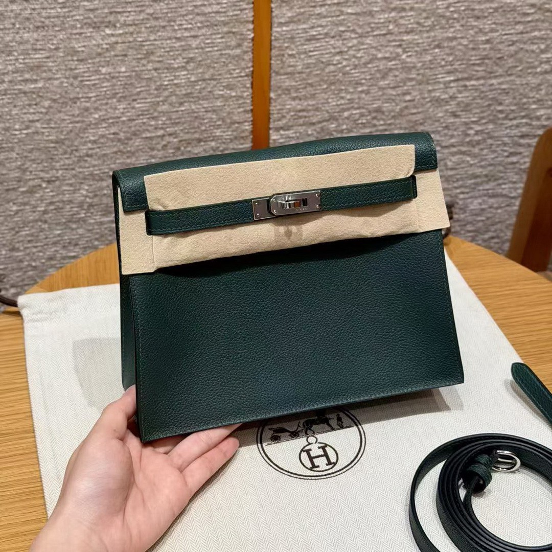 Hermes Kelly Danse 22 Bag Handmade In Evercolor Calfskin Leather Silver Hardware 60 Vert Cypres