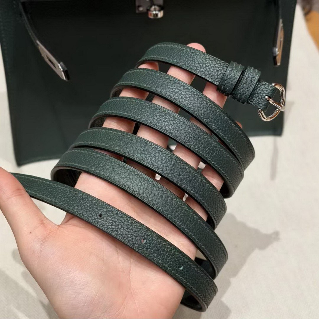 Hermes Kelly Danse 22 Bag Handmade In Evercolor Calfskin Leather Silver Hardware 60 Vert Cypres - Image 5