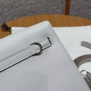 Hermes Kelly Danse 22 Bag Handmade In Evercolor Calfskin Leather Silver Hardware 80 Pearl Gray - Image 17