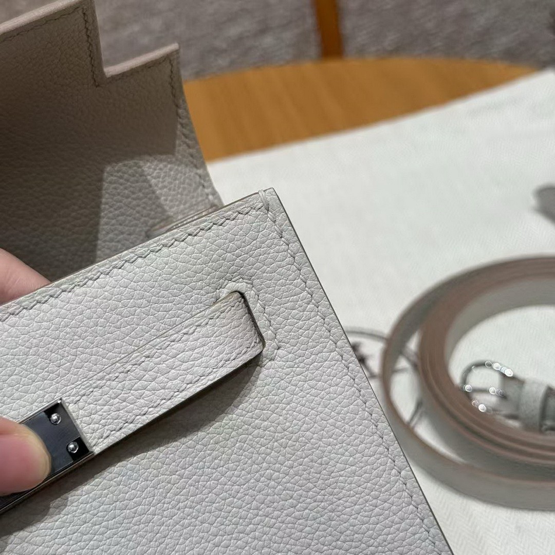 Hermes Kelly Danse 22 Bag Handmade In Evercolor Calfskin Leather Silver Hardware 80 Pearl Gray - Image 15