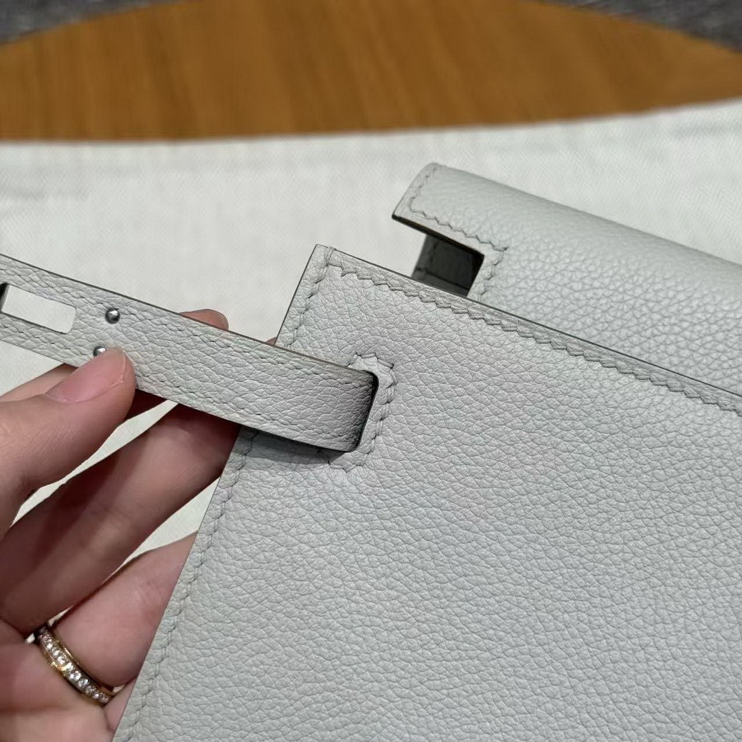 Hermes Kelly Danse 22 Bag Handmade In Evercolor Calfskin Leather Silver Hardware 80 Pearl Gray - Image 13