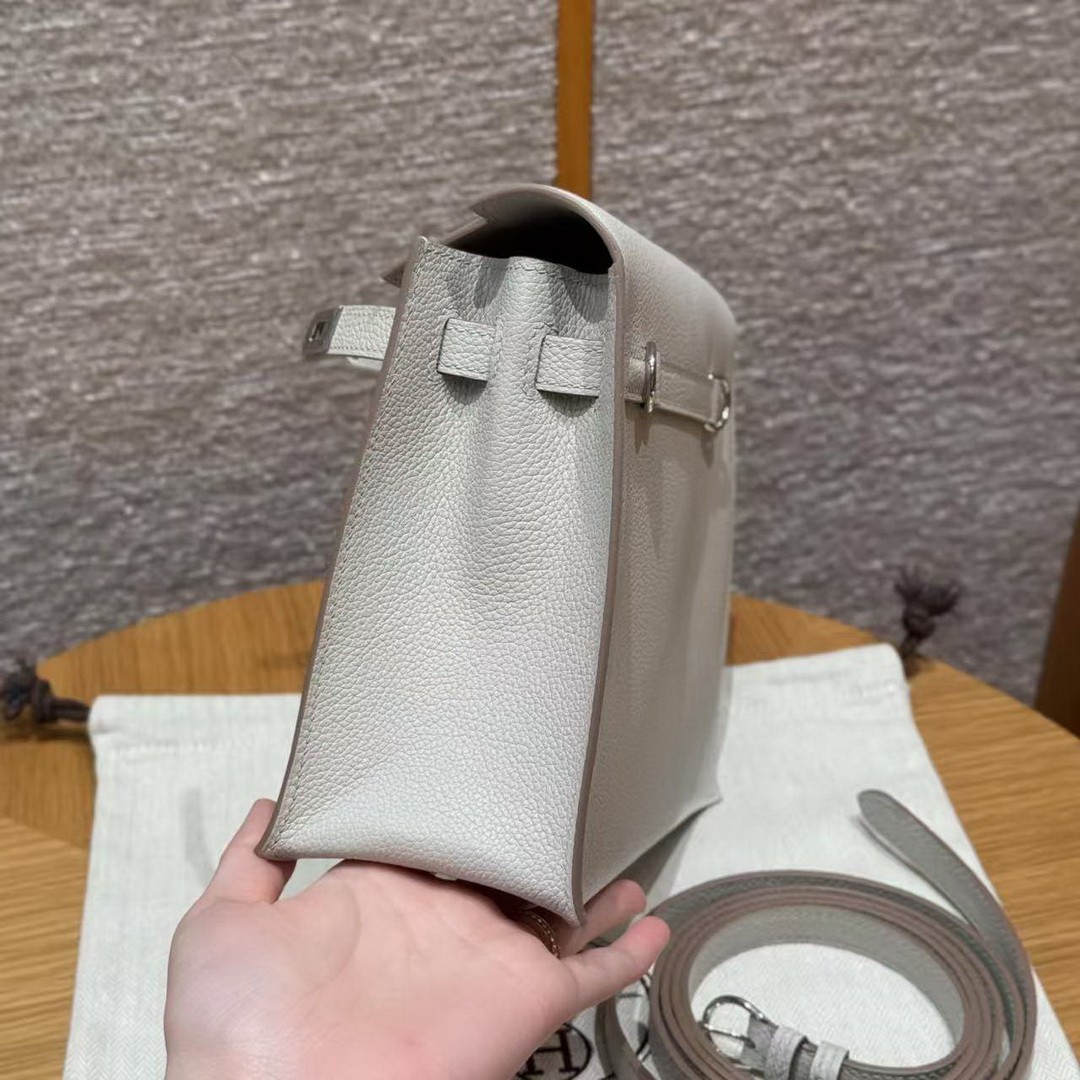 Hermes Kelly Danse 22 Bag Handmade In Evercolor Calfskin Leather Silver Hardware 80 Pearl Gray - Image 8