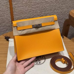 Hermes Kelly Danse 22 Bag Handmade In Evercolor Calfskin Leather Silver Hardware 9V Janne D’Or
