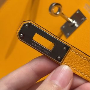 Hermes Kelly Danse 22 Bag Handmade In Evercolor Calfskin Leather Silver Hardware 9V Janne D’Or - Image 15