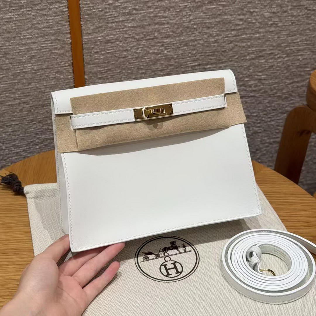 Hermes Kelly Danse 22 Bag Handmade In Swift Calfskin Leather Gold Hardware 01 Blanc