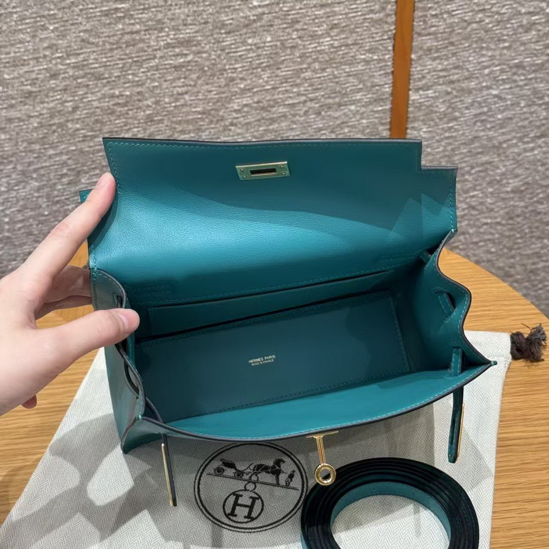 Hermes Kelly Danse 22 Bag Handmade In Swift Calfskin Leather Gold Hardware 7F Blue Paon - Image 15