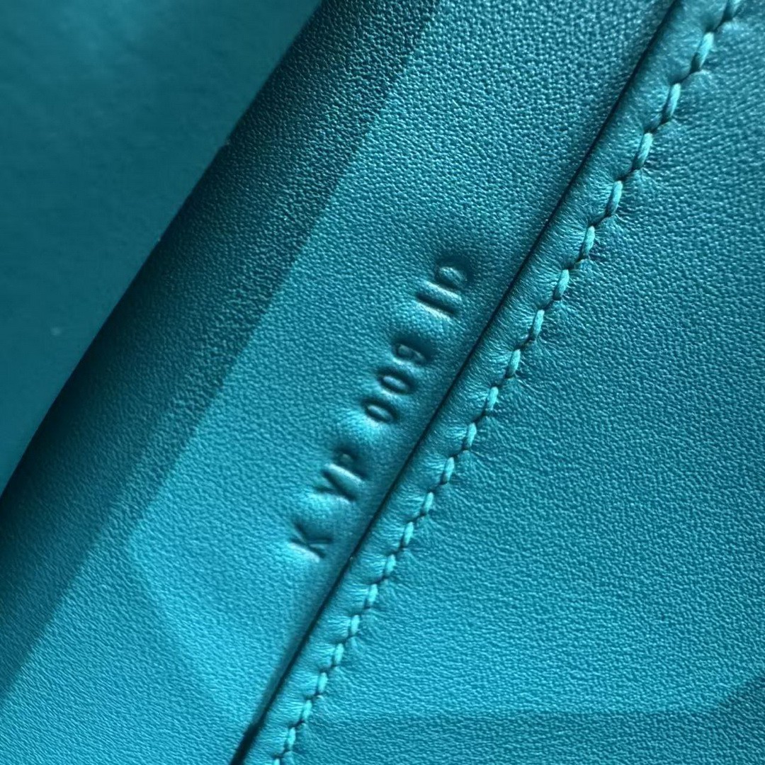 Hermes Kelly Danse 22 Bag Handmade In Swift Calfskin Leather Gold Hardware 7F Blue Paon - Image 13