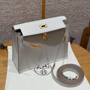 Hermes Kelly Danse 22 Bag Handmade In Swift Calfskin Leather Gold Hardware 80 Pearl Gray - Image 19