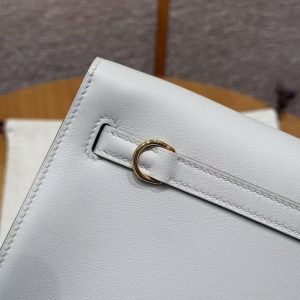 Hermes Kelly Danse 22 Bag Handmade In Swift Calfskin Leather Gold Hardware 80 Pearl Gray - Image 18