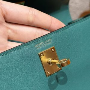 Hermes Kelly Danse 22 Bag Handmade In Swift Calfskin Leather Gold Hardware z6 Makachite - Image 15