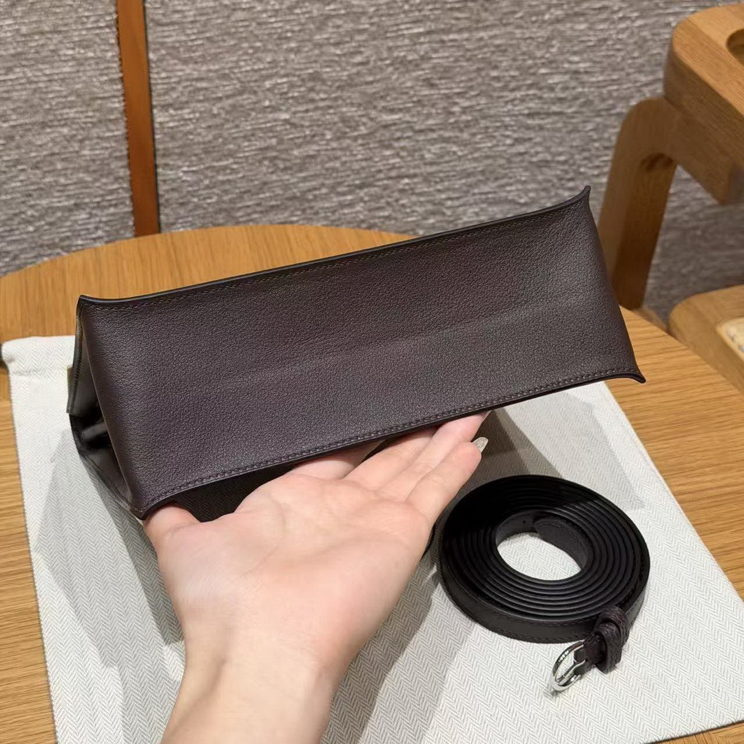 Hermes Kelly Danse 22 Bag Handmade In Swift Calfskin Leather Silver Hardware 0G Rouga Seller - Image 22