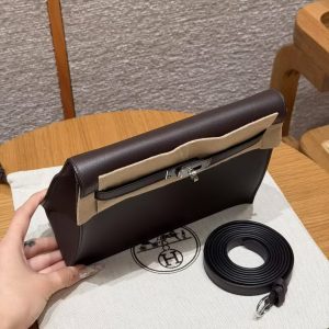 Hermes Kelly Danse 22 Bag Handmade In Swift Calfskin Leather Silver Hardware 0G Rouga Seller - Image 8