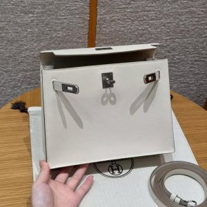 Hermes Kelly Danse 22 Bag Handmade In Swift Calfskin Leather Silver Hardware 10 Craie - Image 13