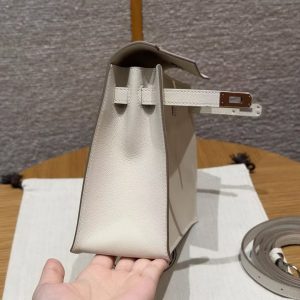 Hermes Kelly Danse 22 Bag Handmade In Swift Calfskin Leather Silver Hardware 10 Craie - Image 12