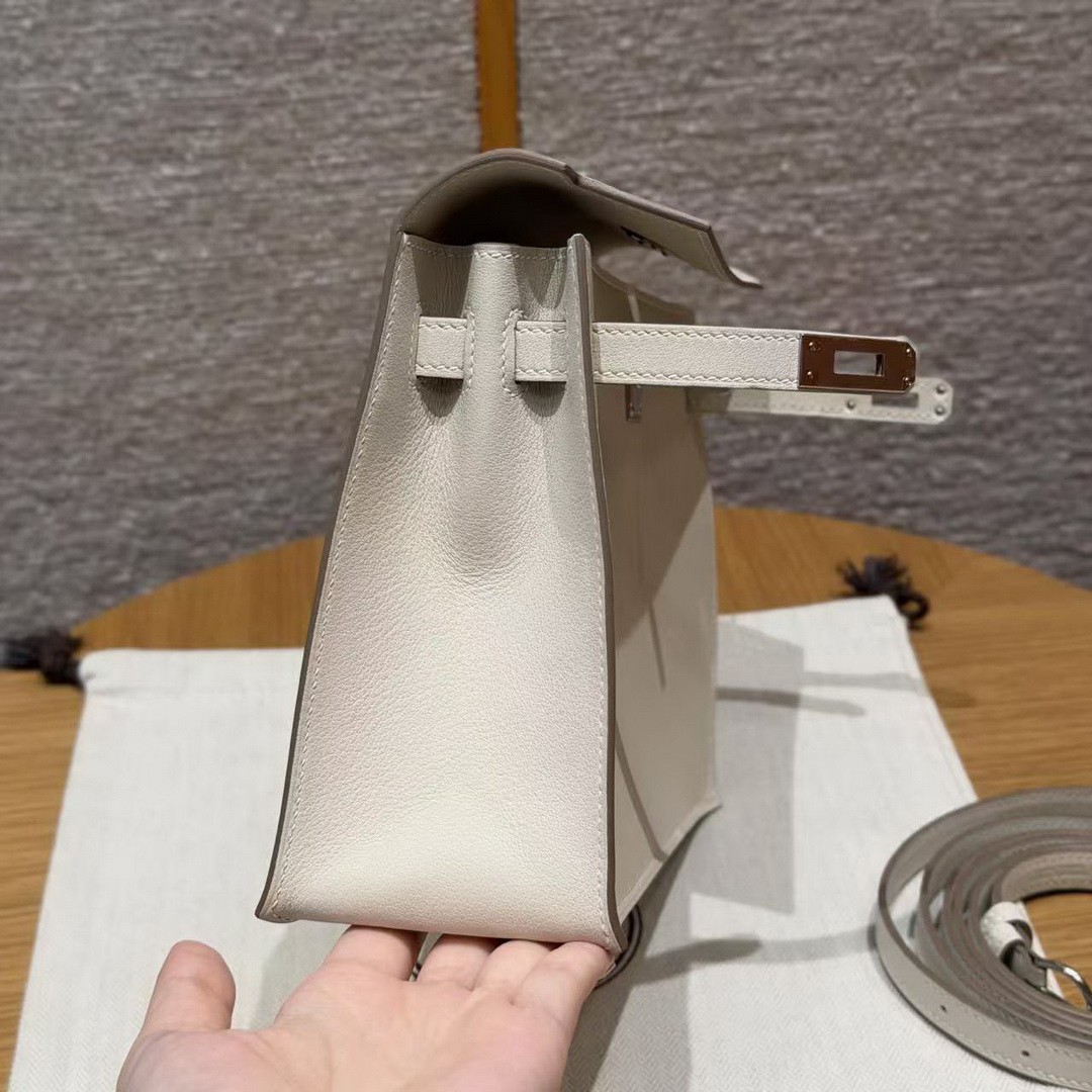 Hermes Kelly Danse 22 Bag Handmade In Swift Calfskin Leather Silver Hardware 10 Craie - Image 12
