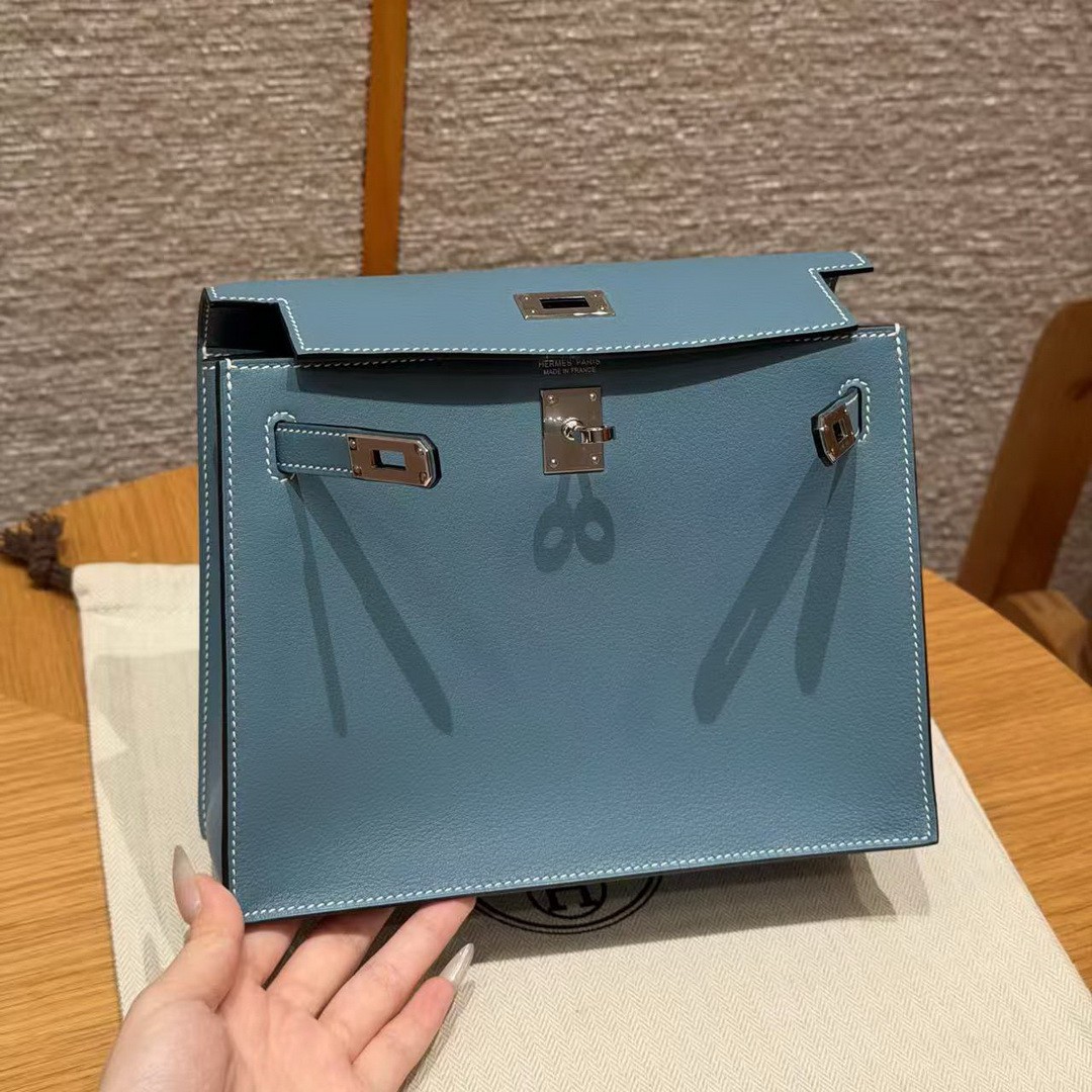 Hermes Kelly Danse 22 Bag Handmade In Swift Calfskin Leather Silver Hardware 75 Blue Jean - Image 15