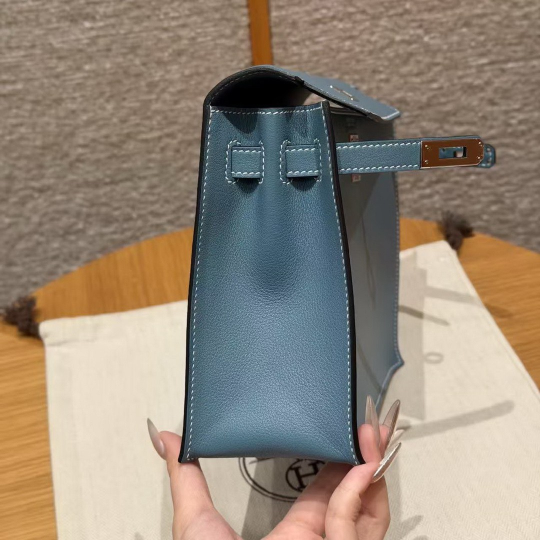 Hermes Kelly Danse 22 Bag Handmade In Swift Calfskin Leather Silver Hardware 75 Blue Jean - Image 14