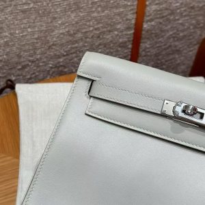 Hermes Kelly Danse 22 Bag Handmade In Swift Calfskin Leather Silver Hardware M4 Gris Pale - Image 24